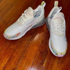 Nike Women's 270 Floral